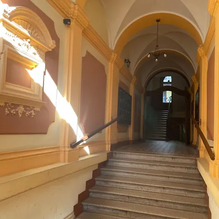 Hermes * Budapest