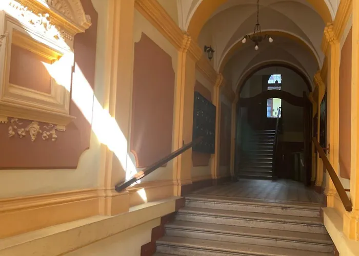 Hermes * Budapest